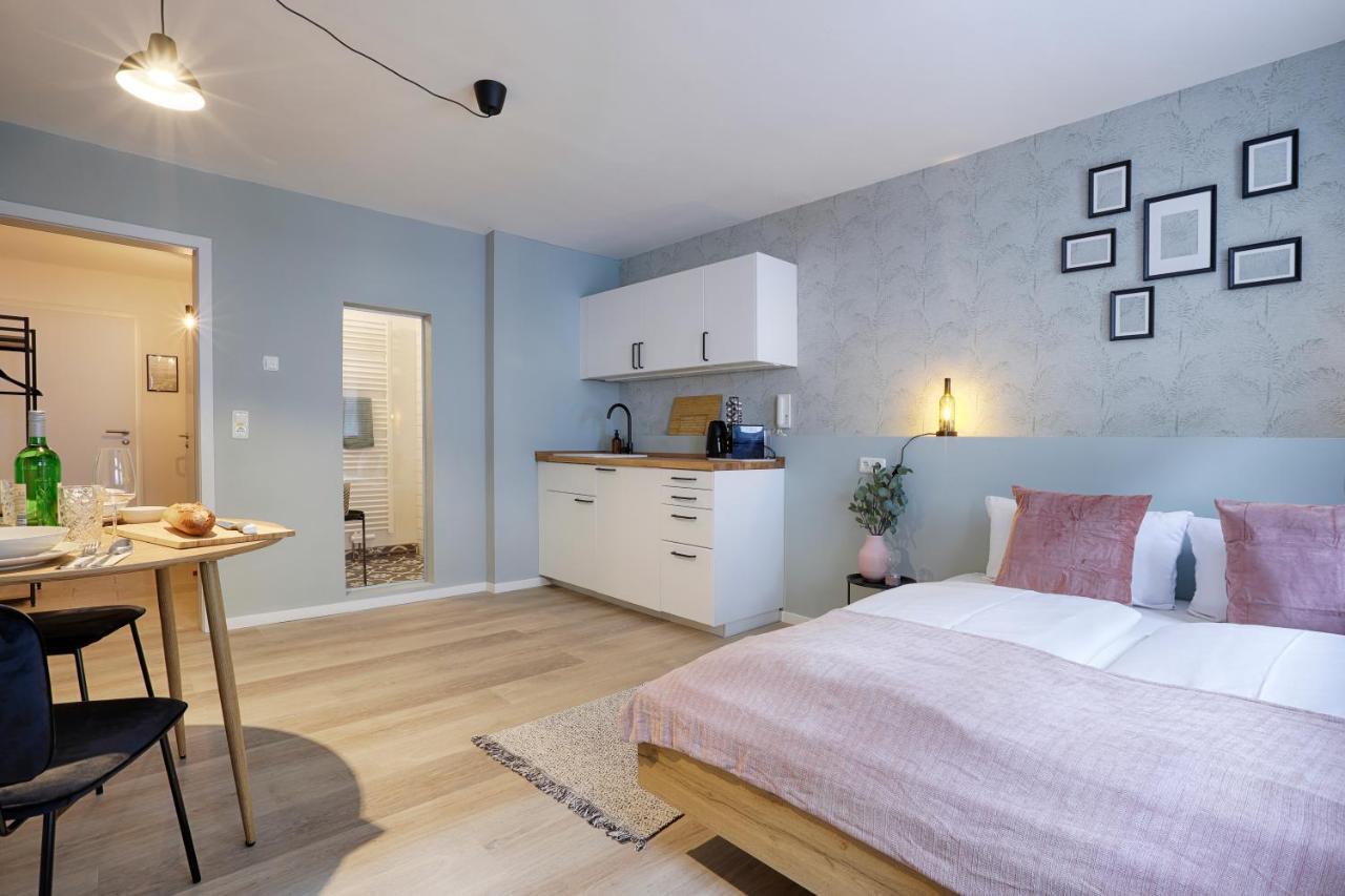 Homie Stay Julius Apartments - Iphofen Luaran gambar